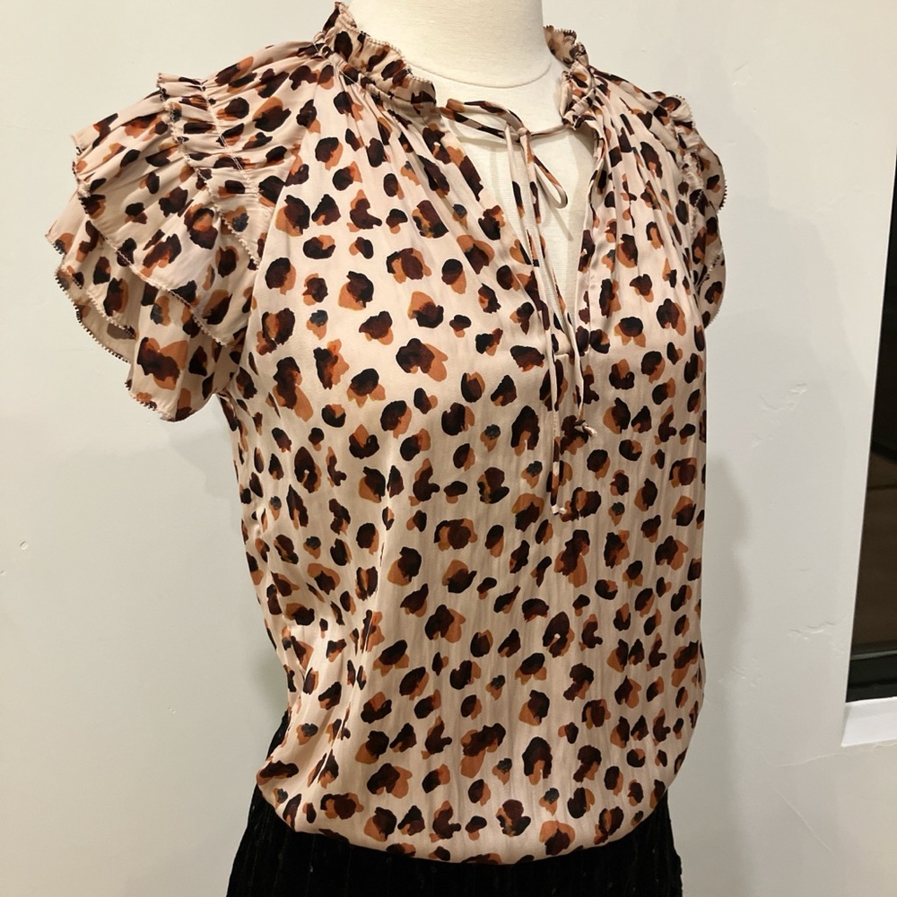 3/$18 Philosophy Cream and Brown Ruffled Tie Front Blouse animal print